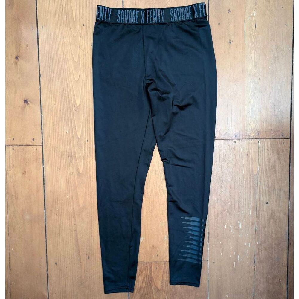 Savage X Fenty black leggings size large